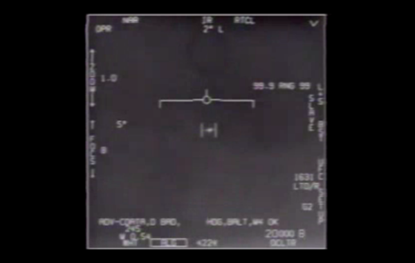 Pentagon frigiver videoer af UFOér